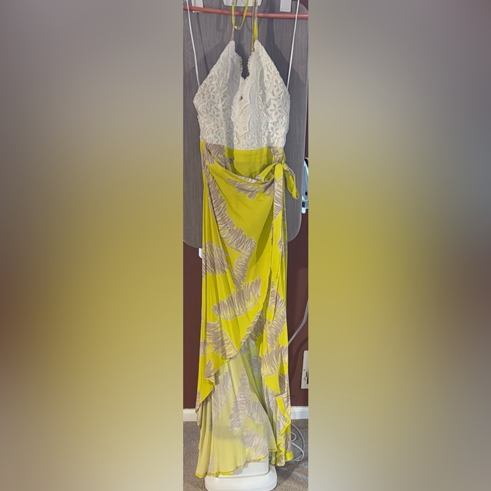 Yellow and white  Patterned Dress Hi Low wrap dress. Size Small